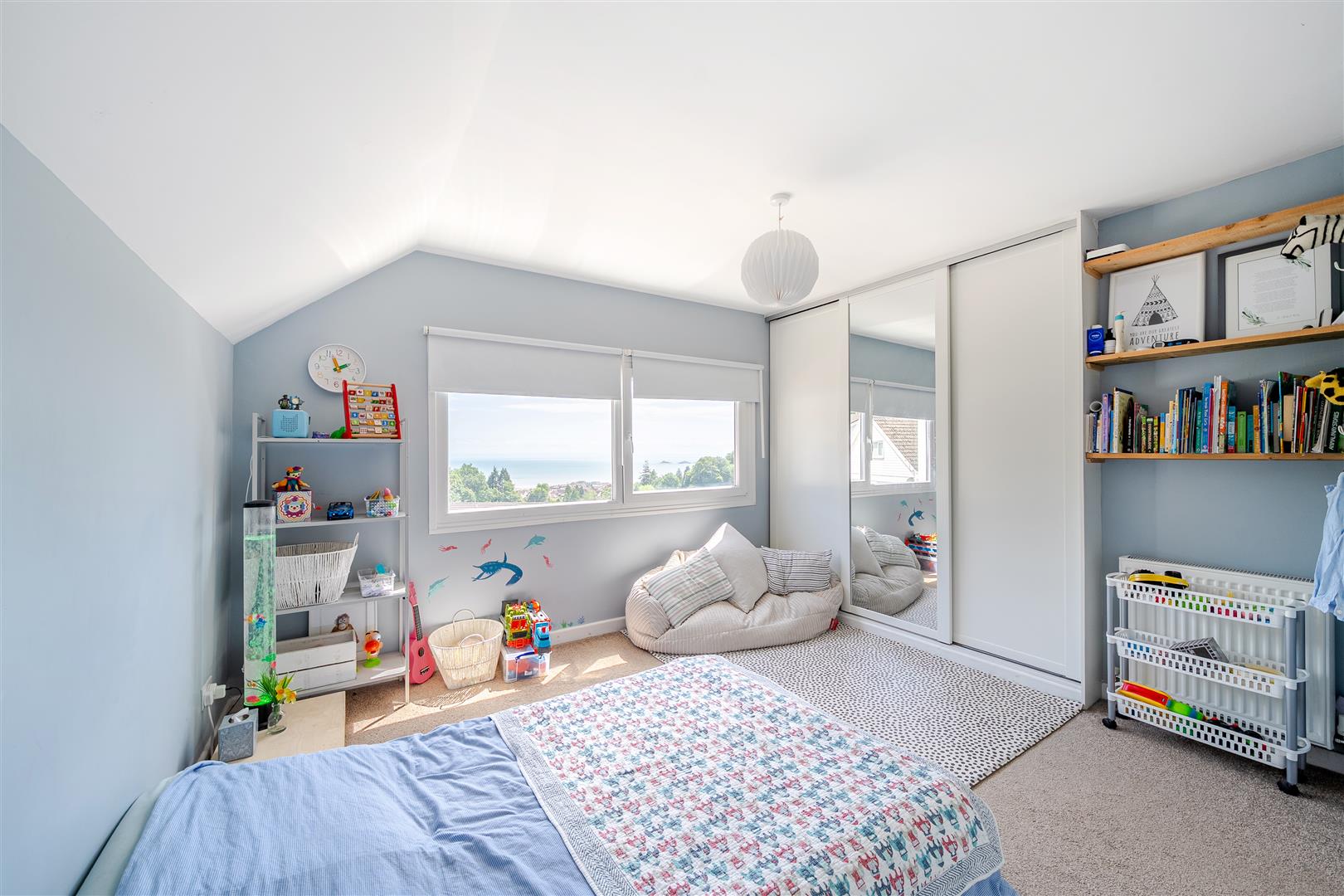 Notts Gardens, Uplands, Swansea, SA2 0RU